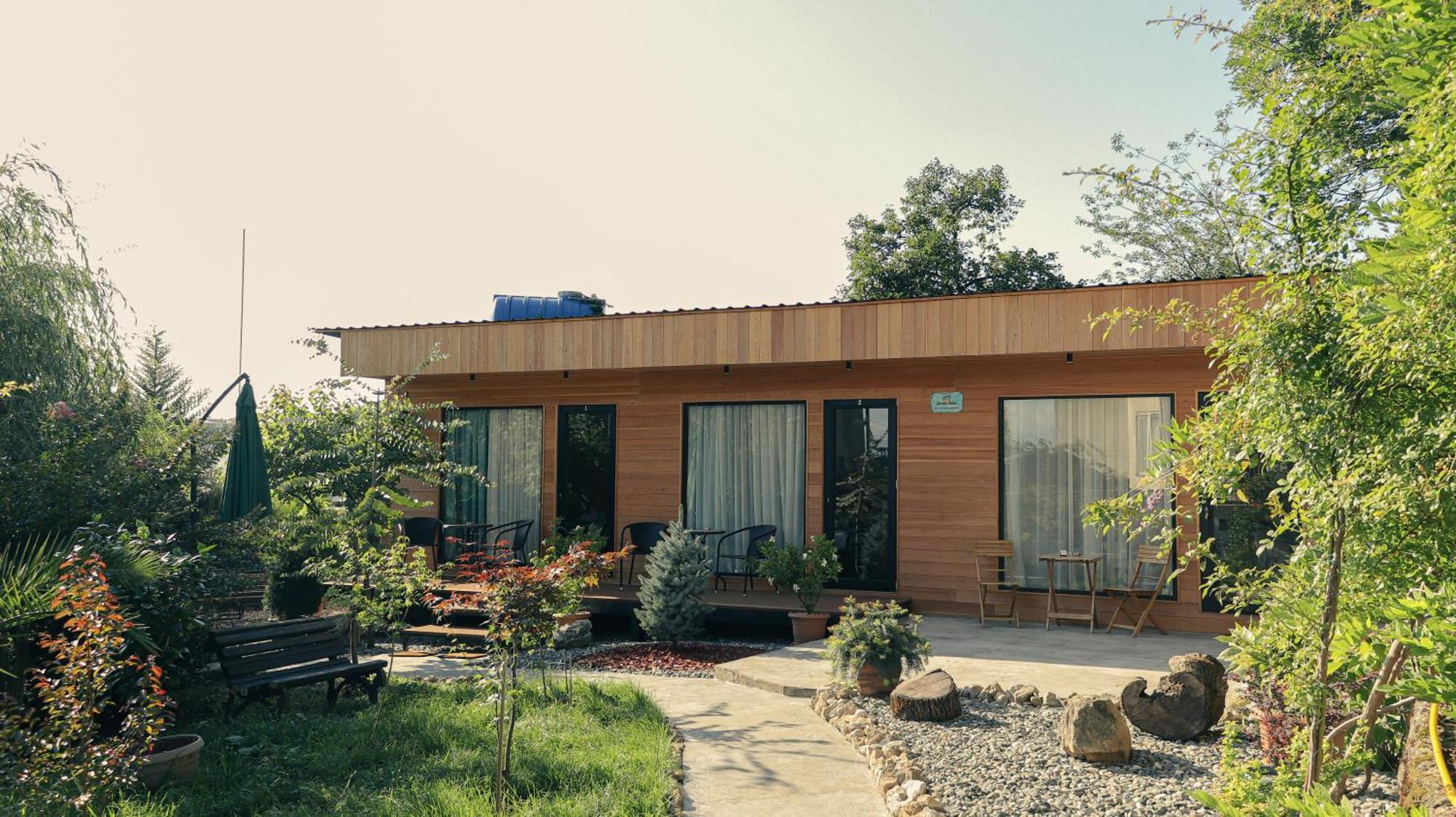 Garden Rooms In Kutaisi Ngoại thất bức ảnh